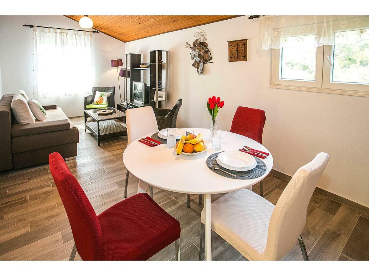 Apartment Goga'S Retreat In มารีนา ภายนอก รูปภาพ