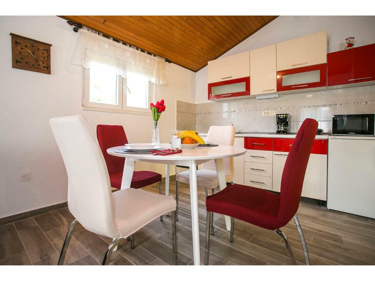 Apartment Goga'S Retreat In มารีนา ภายนอก รูปภาพ